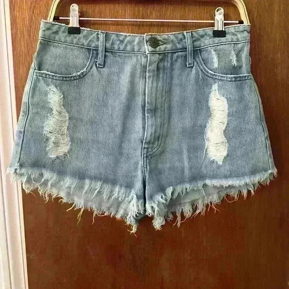 Show Me Your MuMu shorts - Picture 1 of 4